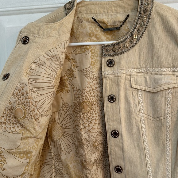 Elie Tahari Denim Jacket size Medium - Picture 3 of 4